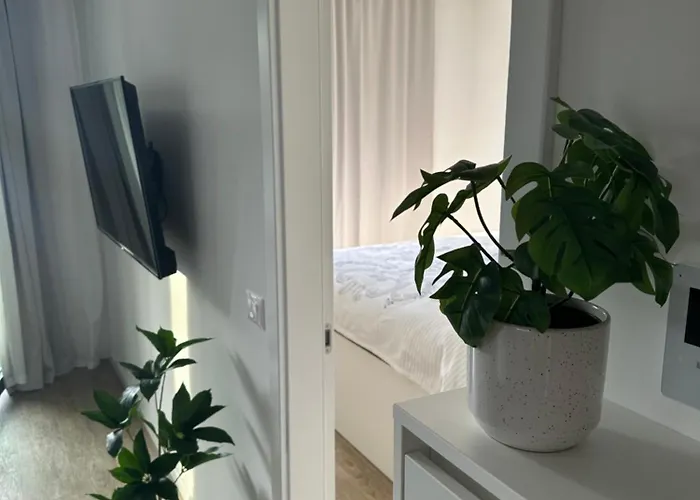 Our Lady Amfora 3* Makarska