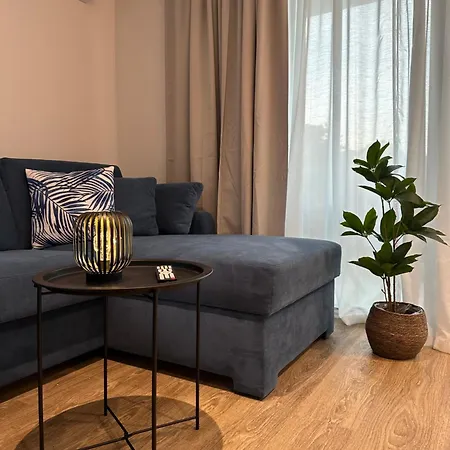 Apartment Our Lady Amfora 3*